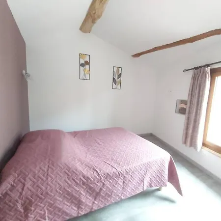 Gite Le Recantou Maison Au Coeur Du Village Duilhac-sous-Peyrepertuse